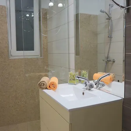 Mia Apartment *
