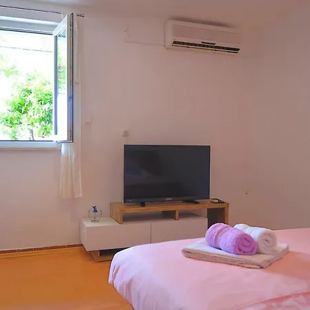 Apartment Mia Stobrec